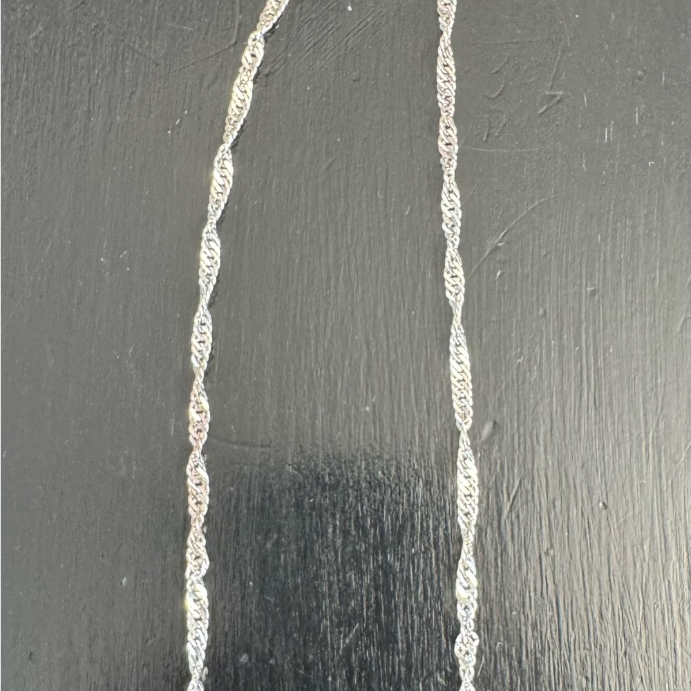 Elegant Sterling Silver Twisted Chain Necklace